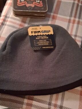 NWT! Firm Grip Fleece-Lined Knit Beanie